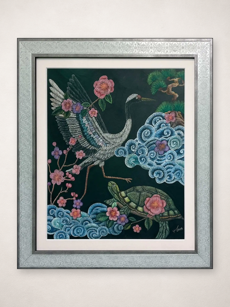 Moeco「Crane and Turtle（鶴亀ピンク）」62236 壁面展示イメージ（作品画像非改変）